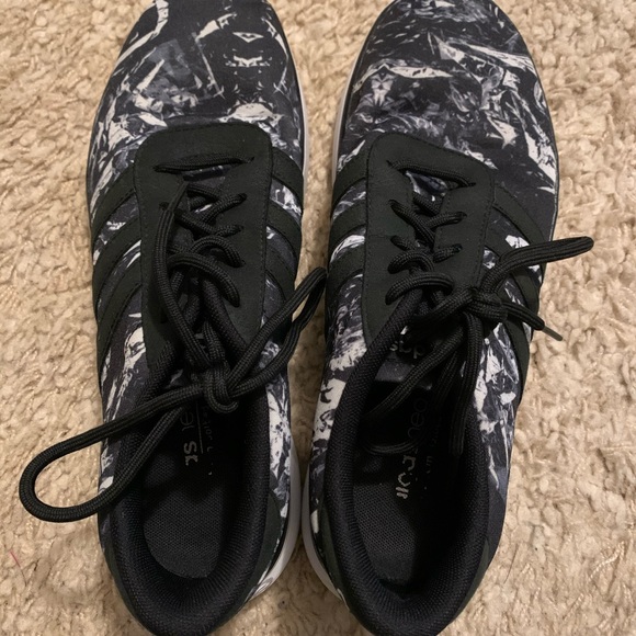 black and white adidas tennis shoes womens